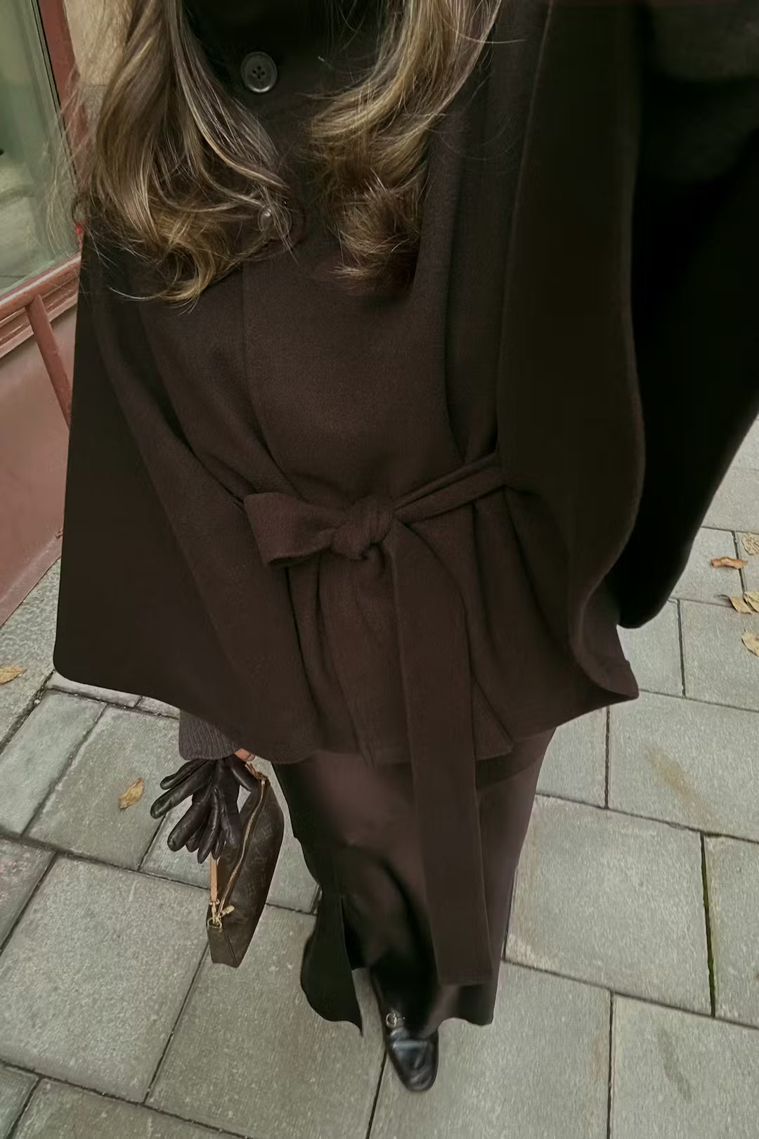 Belt cape jacket