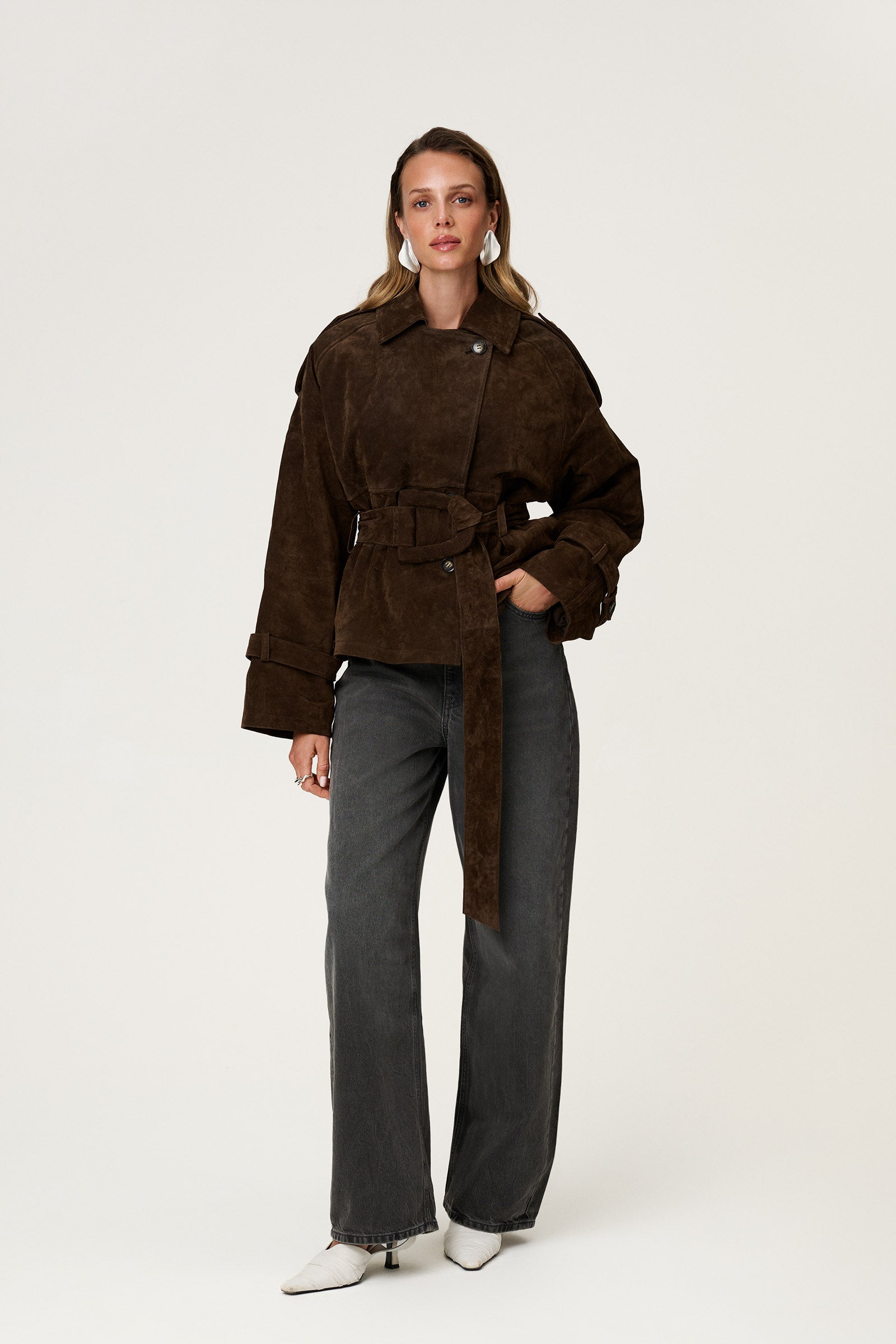 Liora | Cropped Trench Coat